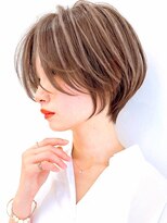 セイドット オモテサンドウ(Say. omotesando)&nbsp;Say.吉田伊織　ハンサムショートハイライトミルクティーベージュ