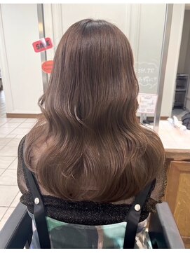 アフェクションカナヤマ(AffECTION kanayama) 韓国 レイヤーカット ブリーチ ダブルカラー 髪質改善
