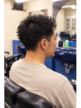カットマート 仙川店の写真/幅広い年齢層のメンズに人気のワケは満足度の高さ!再現性の高いカットで、毎日のスタイリングも簡単に♪