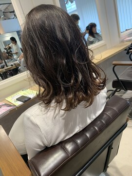 エイトタマプラ たまプラーザ店(EIGHT tamapla) 【EIGHTたまプラ】デザインカラー_切りっぱなしボブ