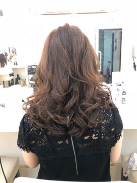 ベッラバンビーナ 美容室(Bella Bambina) ダウンスタイル