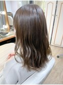 ブリーチなしミントベージュ　ミディアムレイヤー　横浜