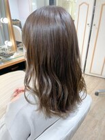 ネオリーブ チロル 横浜西口店(Neolive CiroL.)&nbsp;ブリーチなしミントベージュ　ミディアムレイヤー　横浜