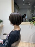 人気！脱白髪染めハイライト×透明感ショート