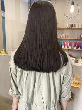 シェル 津山の手店(shel) ほうじ茶ラテカラー艶感ストレートヘア透明感ロング