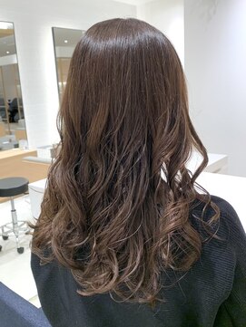 ステアケース 武蔵小杉店(stair:case) 武蔵小杉 コテ巻き風パーマ ミディアムスタイル