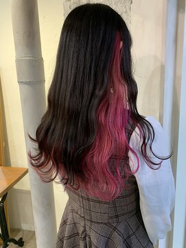 アールプラスヘアサロン(ar+ hair salon) インナーカラーピンク