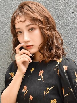 ブゾン(buZon) 【buZon ブゾン】ミディアムパーマ☆シースルーバンク