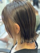 ヘアーデザインムーヴ(Hair design MOVE) #外はねショート#イヤリングカラー#インナーカラー#N.カラー