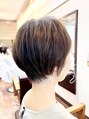 ヘアー グリーン(hair green) 丸みのあるシルエットが綺麗なショートボブ!