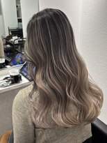 シエラ 南船場(CIERA.)&nbsp;美髪ワイドバングウルフカットバレイヤージュハイライト