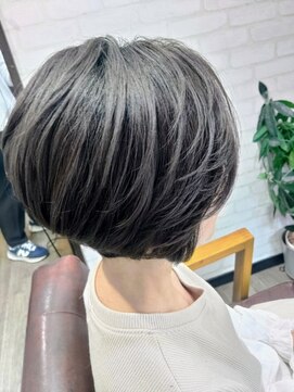 アトリエナガノ(atelier nagano) ショートボブ/ニュアンスカラー/センターパート/ブルージュ