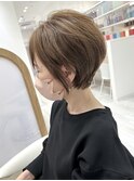 20代30代大人可愛い小顔ボブ前下がりショートハイライト