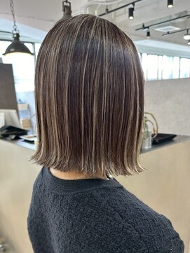 メリー オオサカ(Merly Osaka) dark beige highlight