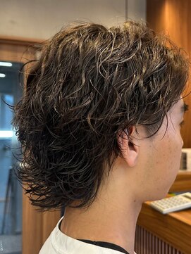 エリマバイフィフス 調布(elima by fifth) 再現性高い波巻きスパイラルパーマ×ウルフマッシュ