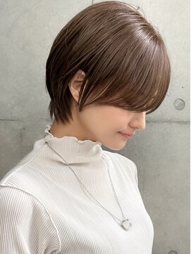 ギークス(GEEKS) 【GEEKS渋谷】ショートレイヤー/冬ヘア/ナチュラルブラウン/小顔