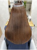 しなやか艶髪カラーロングスタイル