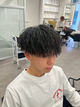 ルースト 京都駅前店(ROOST) マッシュイナズマツイスト