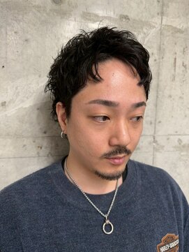 メンズサロン キング 高槻店(Men’s salon K!ng) 波巻きツイストスパイラルパーマ/フェザーパーマ/眉毛/メンズ
