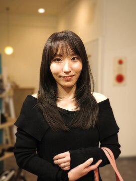 カラン(caran) ミディアムレイヤー【@hair_mazda】