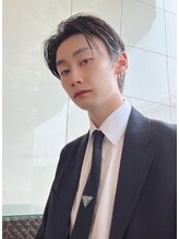 スリー(THREE)&nbsp;菊池 一磨