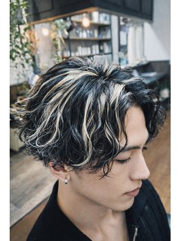ヘアメイク ハプロック(hair make Huprok)の写真/お手入れが簡単だから、忙しい朝でもカッコよくまとまる★ファッションに合わせてキマるヘアをご提案♪