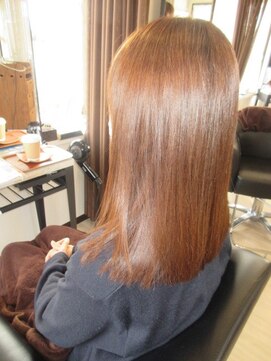 コアフィールフィス(COIFFURE fils) 【M3D見附今町】ロングボブ