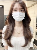 小顔に見せるオルチャンヘア チークバング 流れる顔まわり