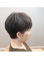 アトリエブルー38(atelier blue 38) スタイリング簡単耳かけショート