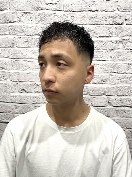 グレイスフル バーバープラチナム 六本木店(Graceful Barber platinum) スキンフェード/ショート/クロップ/バーバー/グラデーション