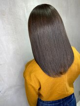 _WHITE modeのトリートメントは毛髪内部のバランスを整え、髪本来の美しさを高めます！♪ 