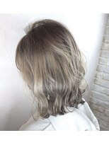 ルクスバイアフィナー(Luxo by Afinar) 【町田/Luxo by Afinar】透明感溢れるシルバーカラー