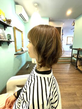 アンドヘアー(&hair) 低めのマッシュレイヤー