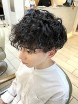 テトラ バイ ネオリーブ 横浜西口店(tetra by neolive)&nbsp;メンズパーマ くしゃっとスパイラルパーマ