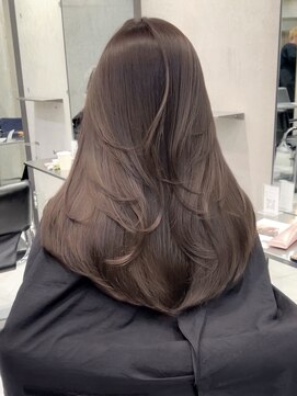 サイン 表参道(SIGN) 韓国ヘアイメチェンハッシュカット似合わせカットレッドブラウン