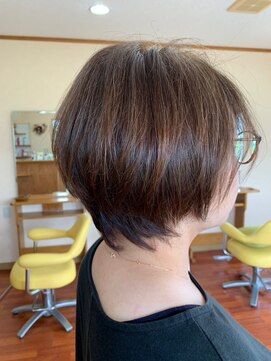 美容室ピュアフレンド カット+ポイントストレート