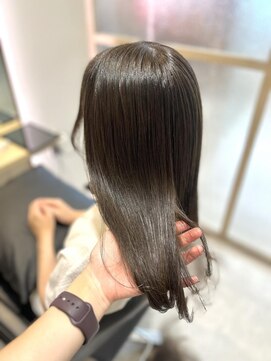 エレノア 梅田店(Eleanor) オリーブベージュ♪