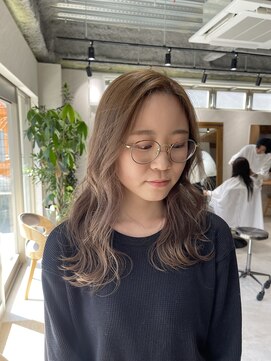 アドア 横浜(ADORE) 【ADORE横浜】ミルクティーグレージュ