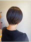 ショートボブ