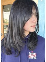 リオス(LIOS) 後毛もかわいい！ロングレイヤー