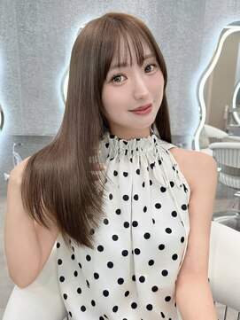 グロー 大宮(GLROW) 大宮で出来るレイヤーカット