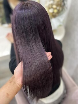 ラビス(Lovis) ミディアム/暗めカラー/デザインカラー/フェイスフレーミング