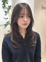 フォト 武蔵小杉(foto) ミディアムレイヤー/レイヤーカット/ハッシュカット