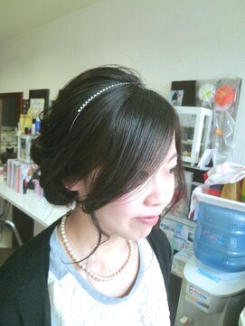 ヘアセットサロンエッジ(Edge) ルーズアップ