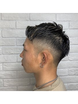 アポロ 横浜駅店(apollo) ハイライト×3mmショート