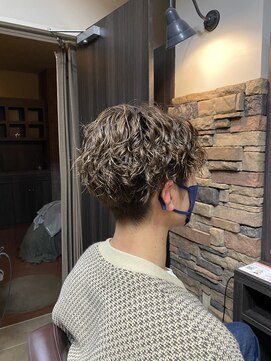 ラシンバン オム(LashinVan HOMME) センターパート×縦落ちスパイラル