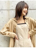 ウーフ(U-fu) 大人かわいいミディアムスタイル