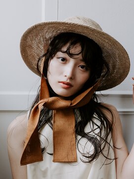 ロカバイツリー 横須賀(loca by tree) ブルーグレージュ×レイヤーロング