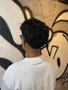 フュー 新小岩(few.) ハイライト/マッシュパーマ/ウルフ/アッシュブラック[新小岩駅]