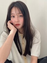 ハニーシブヤ(HONEY shibuya) レイヤースタイル　シアーカラー　透明感　グレージュ
